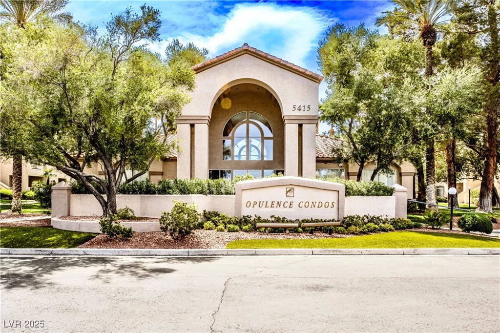 5415 Harmon, Las Vegas, NV 89103