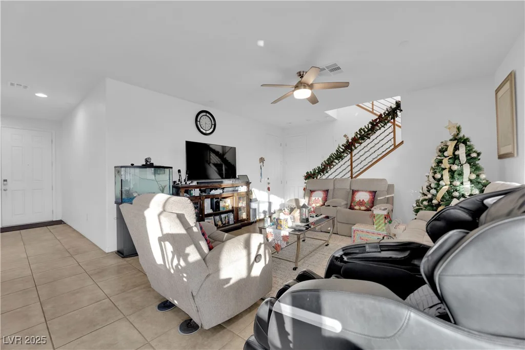 1909 Pinsky, North Las Vegas, NV 89032