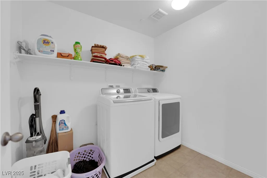 1909 Pinsky, North Las Vegas, NV 89032