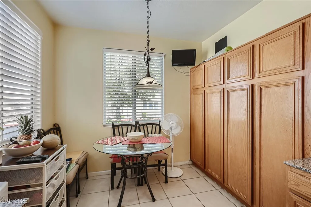 1375 Gran Vista, Henderson, NV 89012