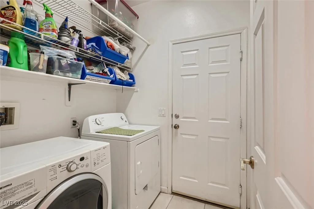 1375 Gran Vista, Henderson, NV 89012