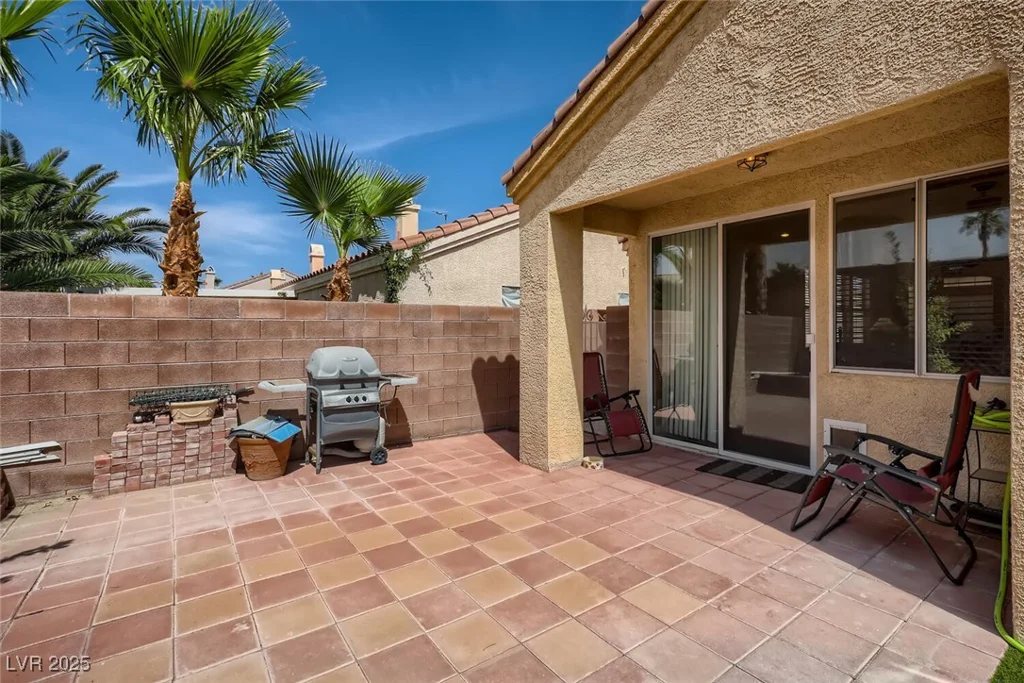 1375 Gran Vista, Henderson, NV 89012