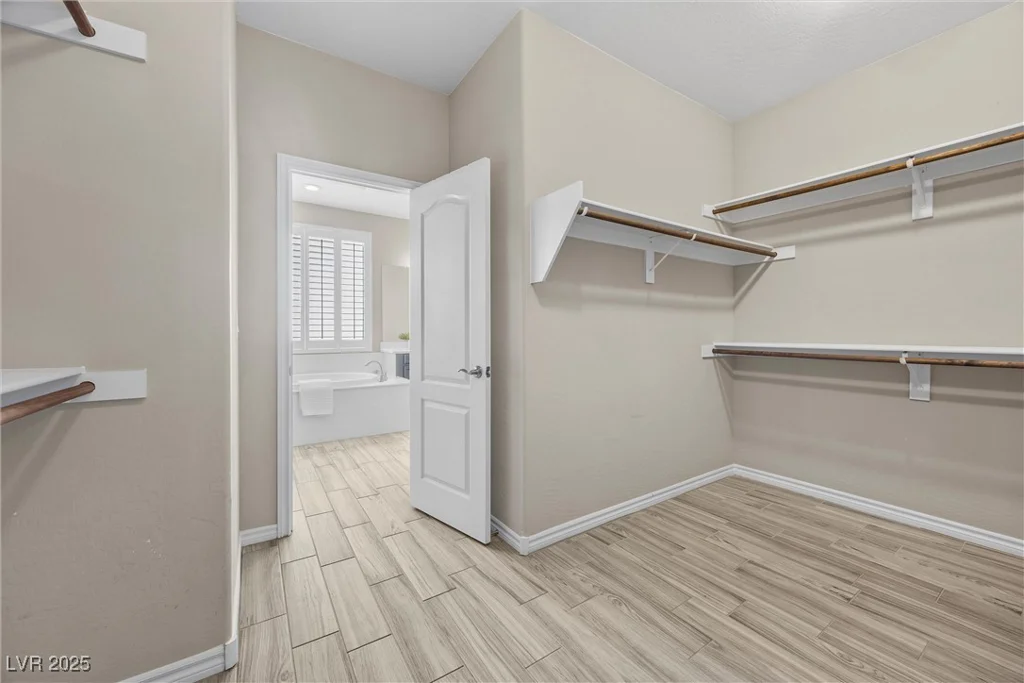 3428 Royal Calloway, Las Vegas, NV 89141