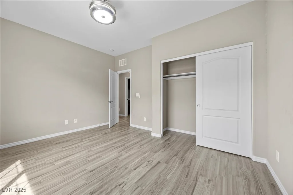 3428 Royal Calloway, Las Vegas, NV 89141