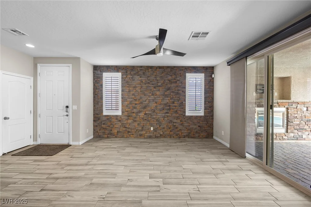 3428 Royal Calloway, Las Vegas, NV 89141