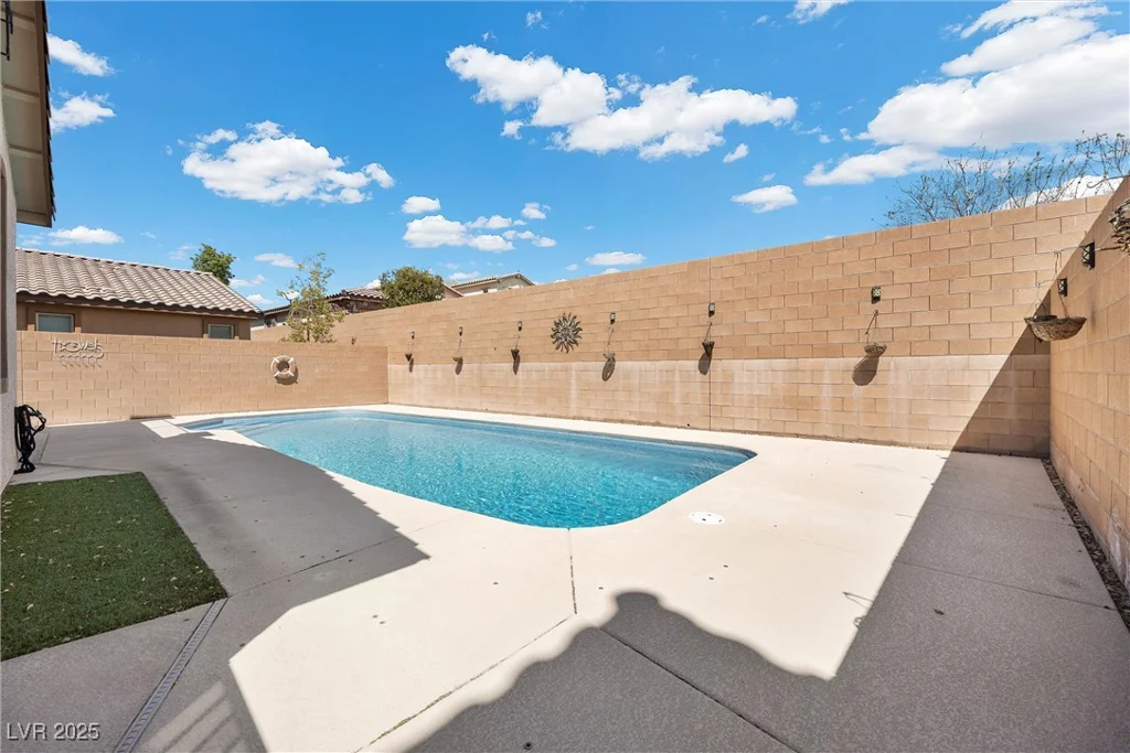 3428 Royal Calloway, Las Vegas, NV 89141