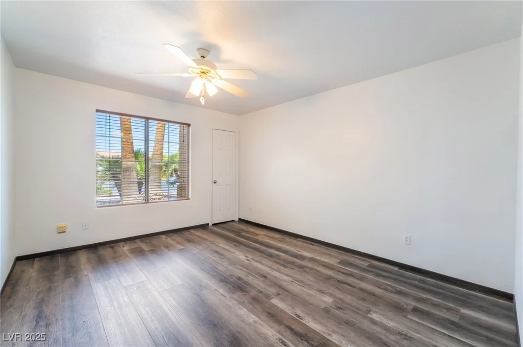 5217 Cold River, Las Vegas, NV 89130