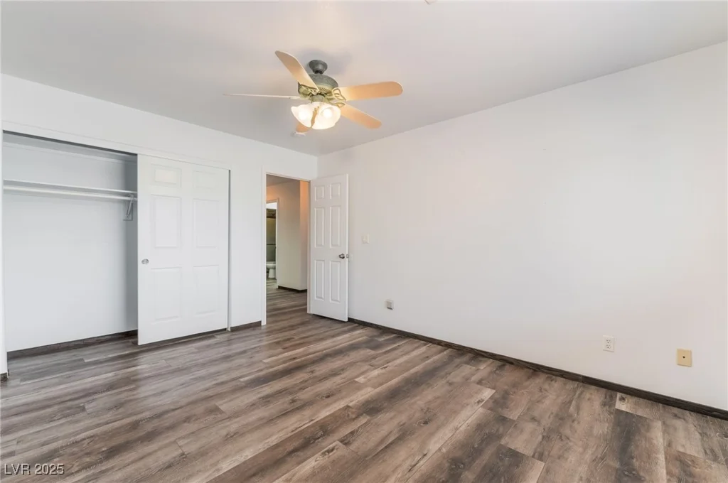 5217 Cold River, Las Vegas, NV 89130