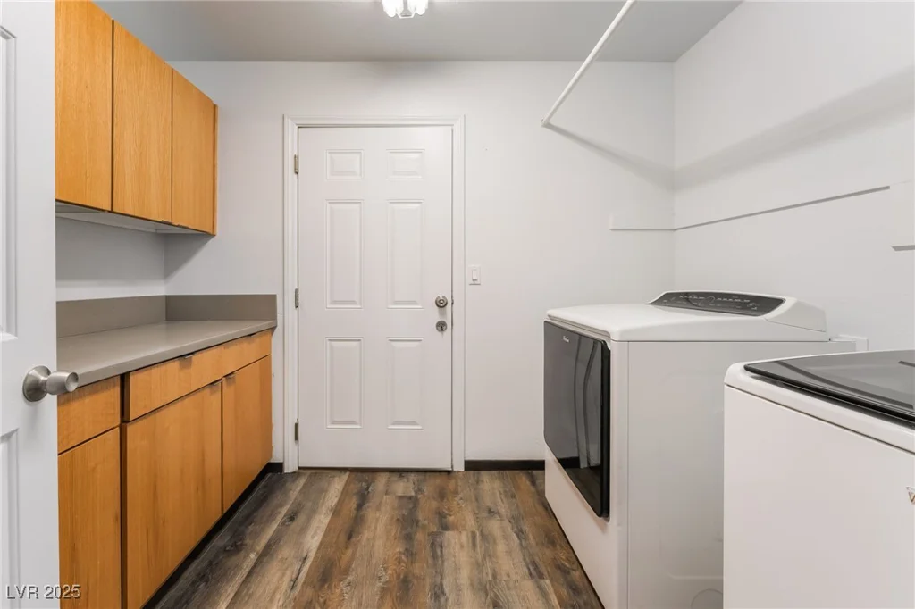 5217 Cold River, Las Vegas, NV 89130
