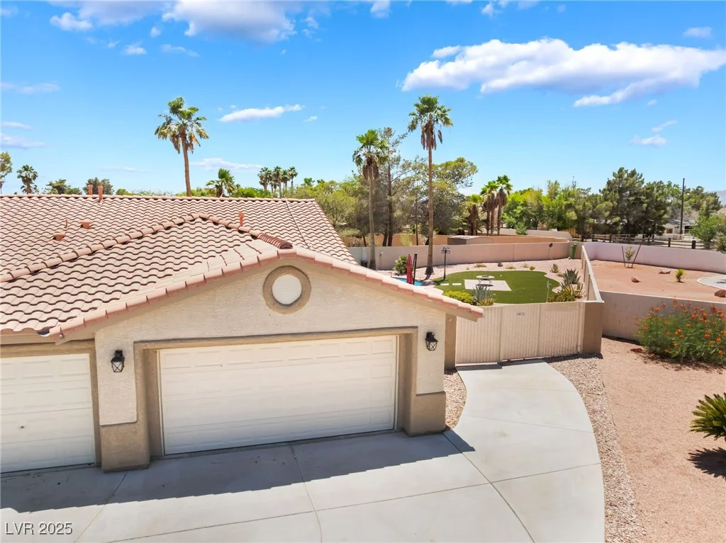 5217 Cold River, Las Vegas, NV 89130
