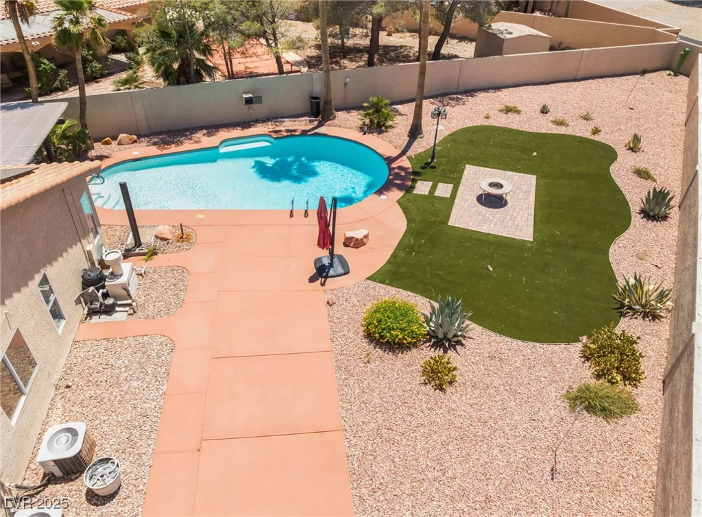 5217 Cold River, Las Vegas, NV 89130