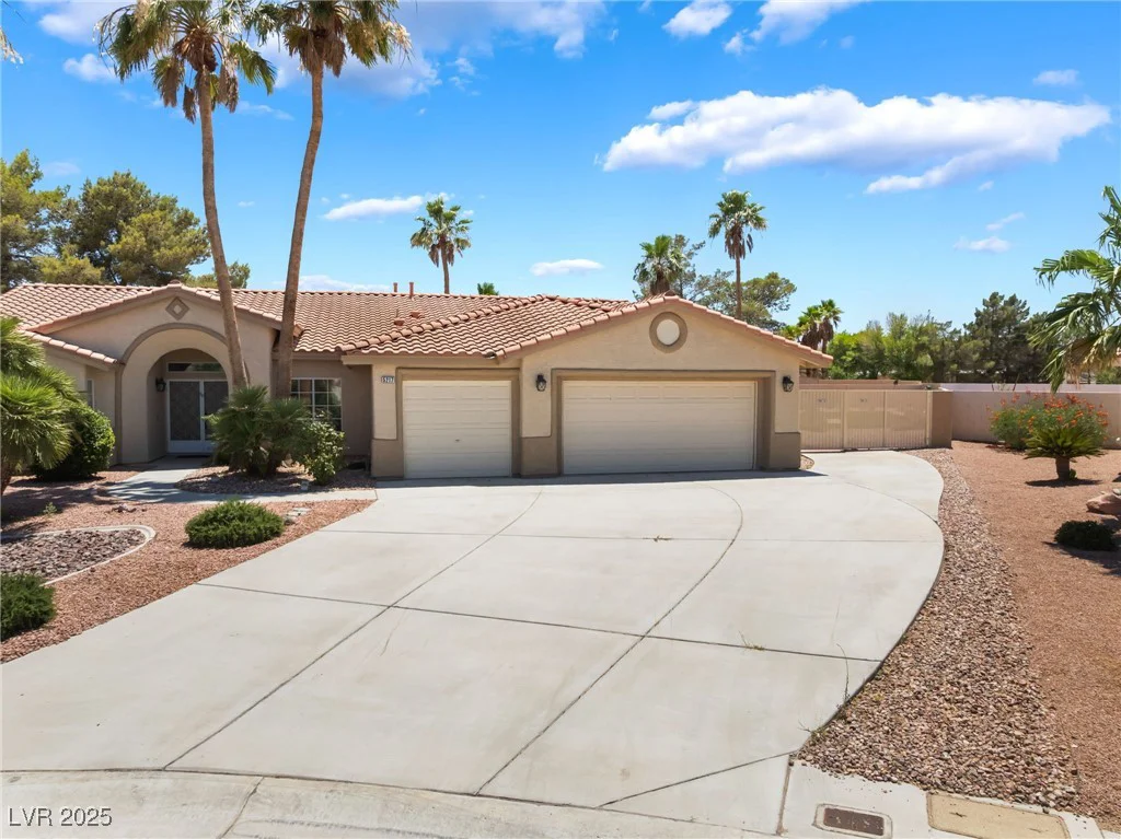 5217 Cold River, Las Vegas, NV 89130