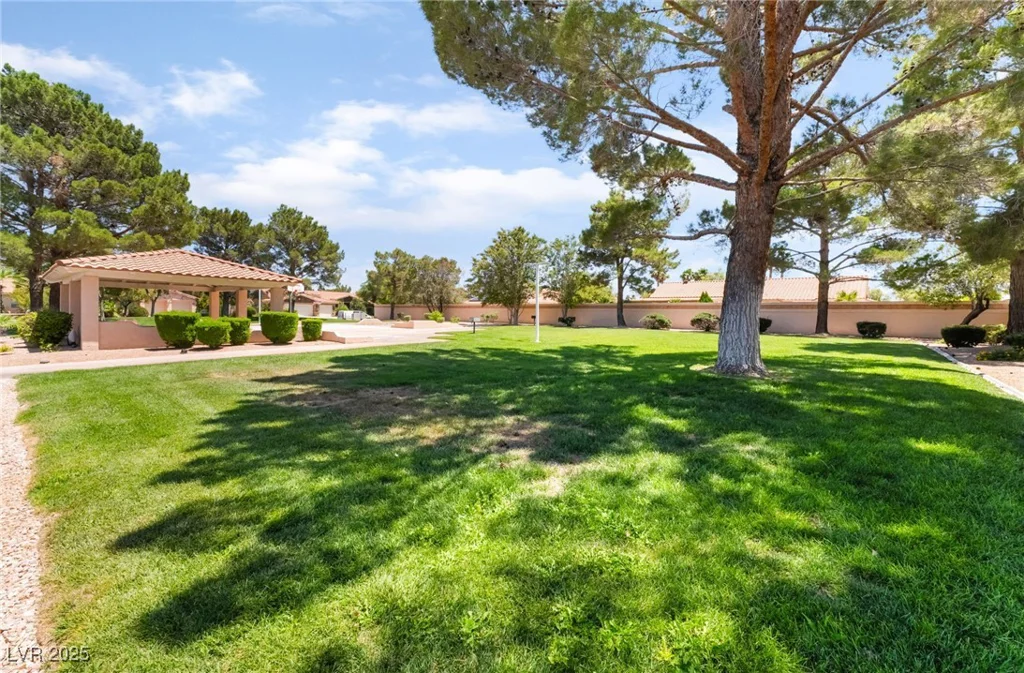 5217 Cold River, Las Vegas, NV 89130