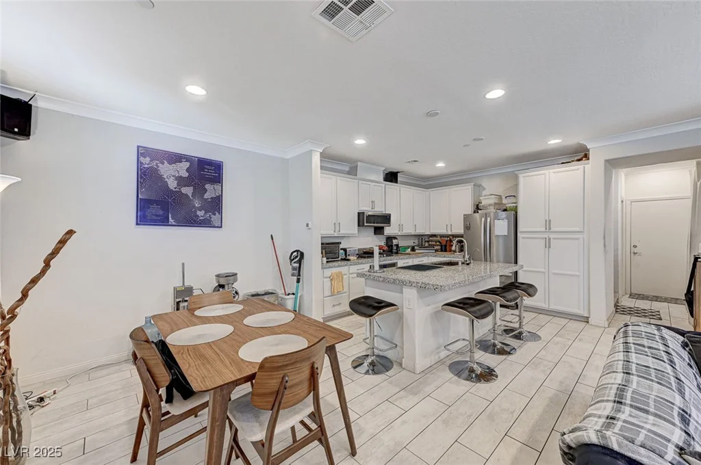134 Lomita Heights, Las Vegas, NV 89138