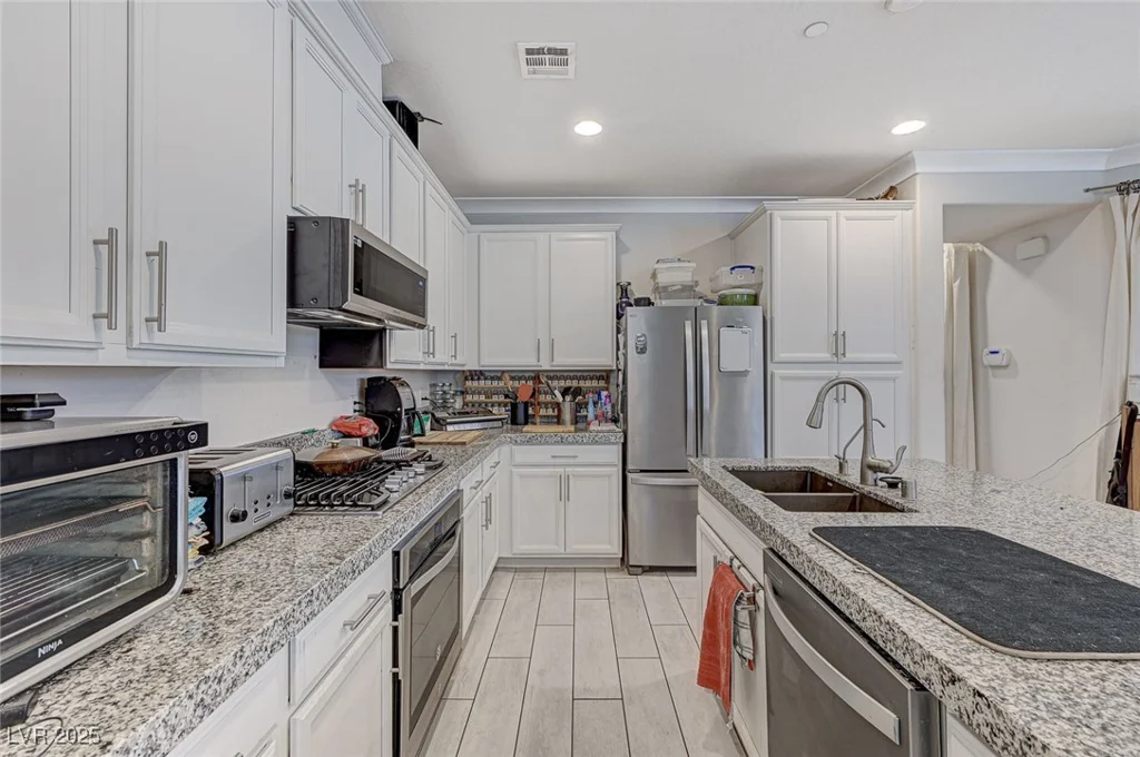 134 Lomita Heights, Las Vegas, NV 89138