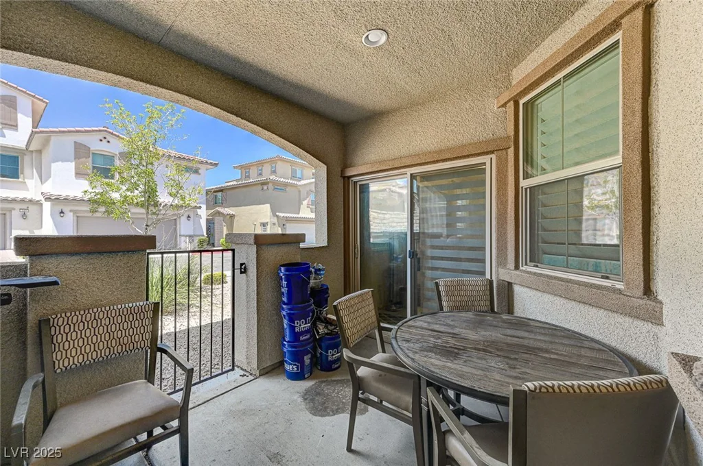134 Lomita Heights, Las Vegas, NV 89138