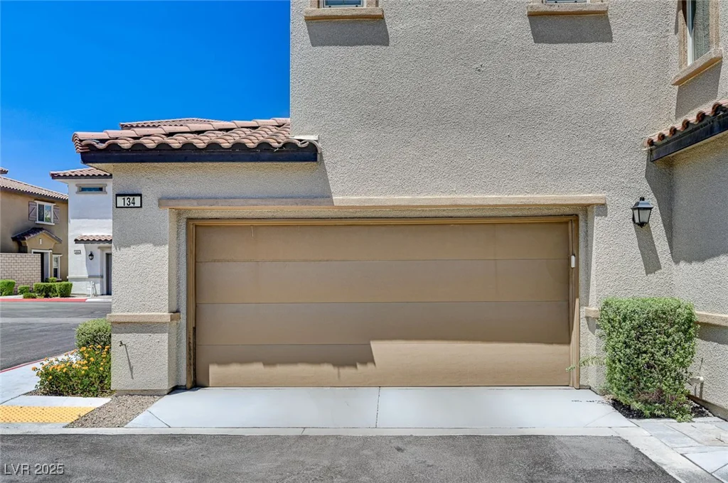 134 Lomita Heights, Las Vegas, NV 89138