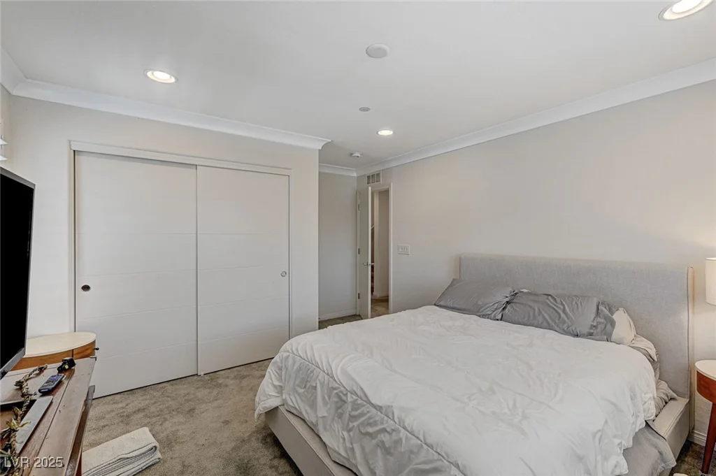 134 Lomita Heights, Las Vegas, NV 89138