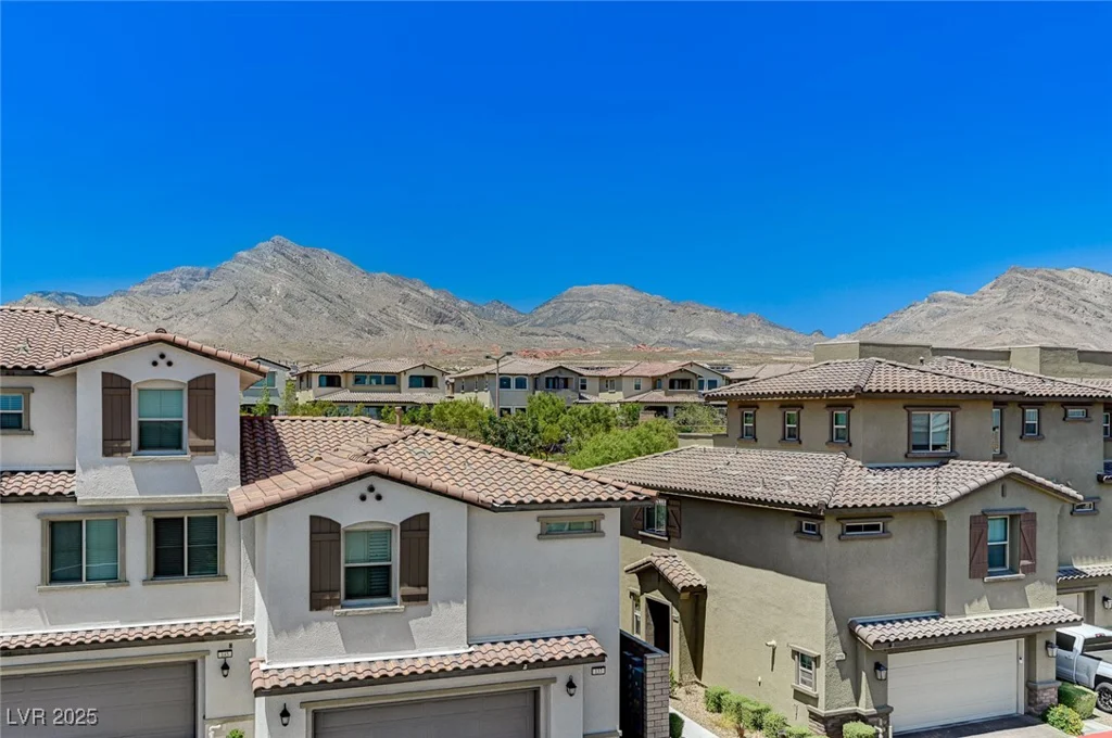 134 Lomita Heights, Las Vegas, NV 89138
