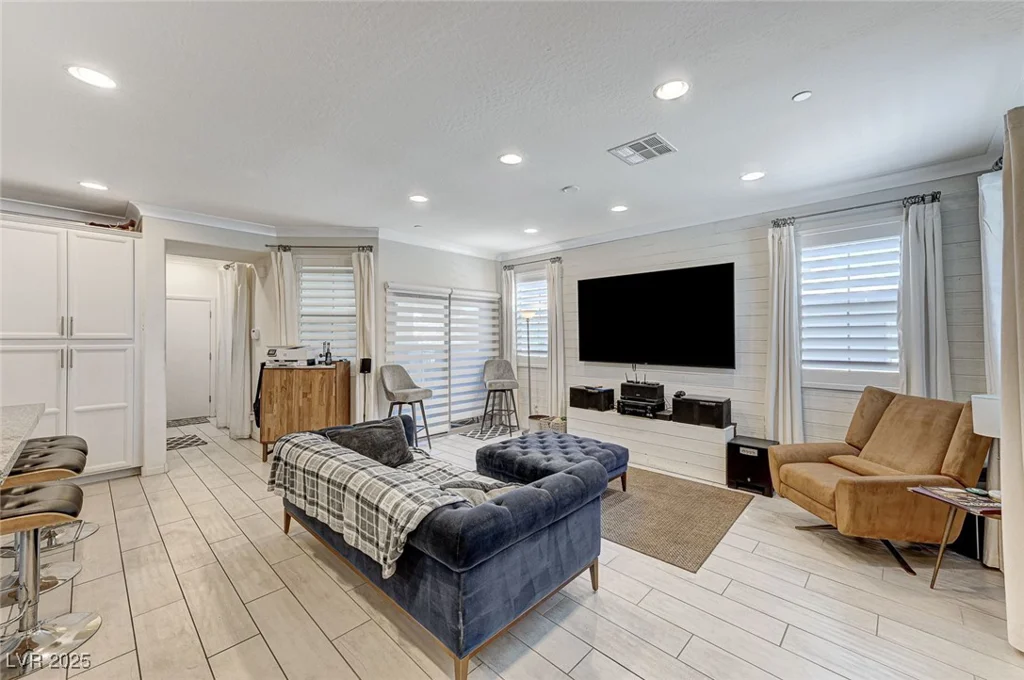 134 Lomita Heights, Las Vegas, NV 89138