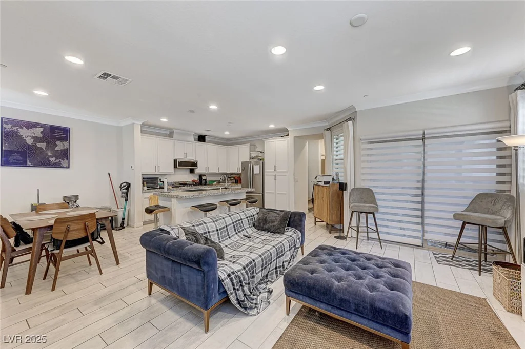134 Lomita Heights, Las Vegas, NV 89138