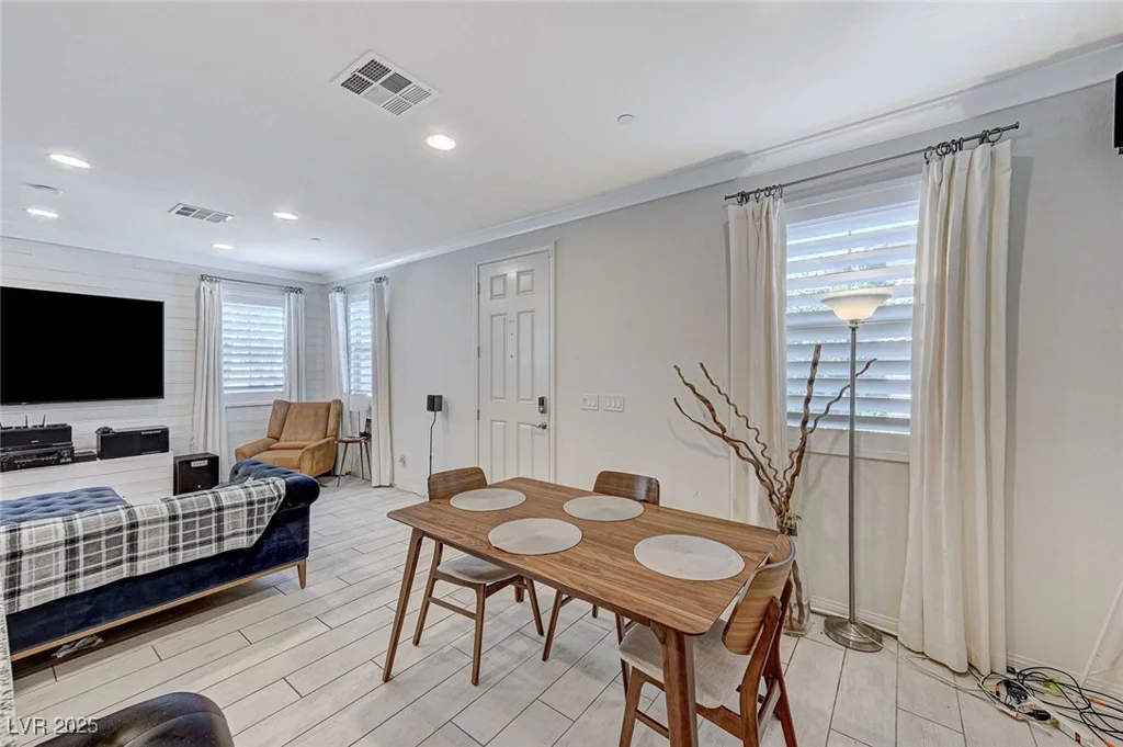 134 Lomita Heights, Las Vegas, NV 89138