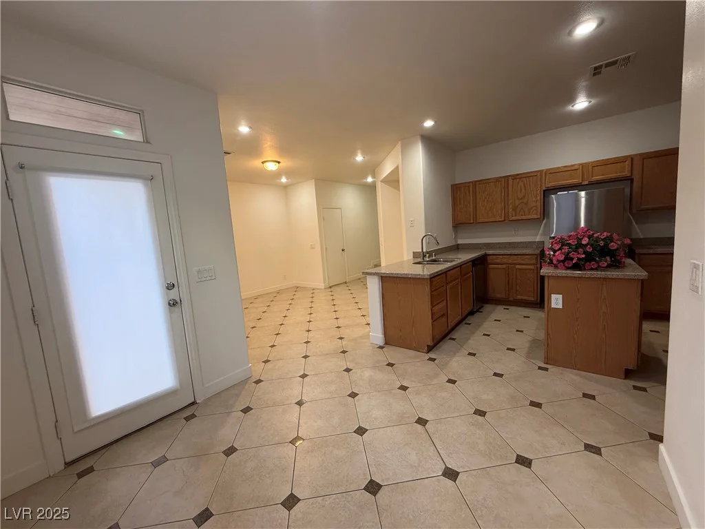 6546 Churnet Valley, Las Vegas, NV 89139