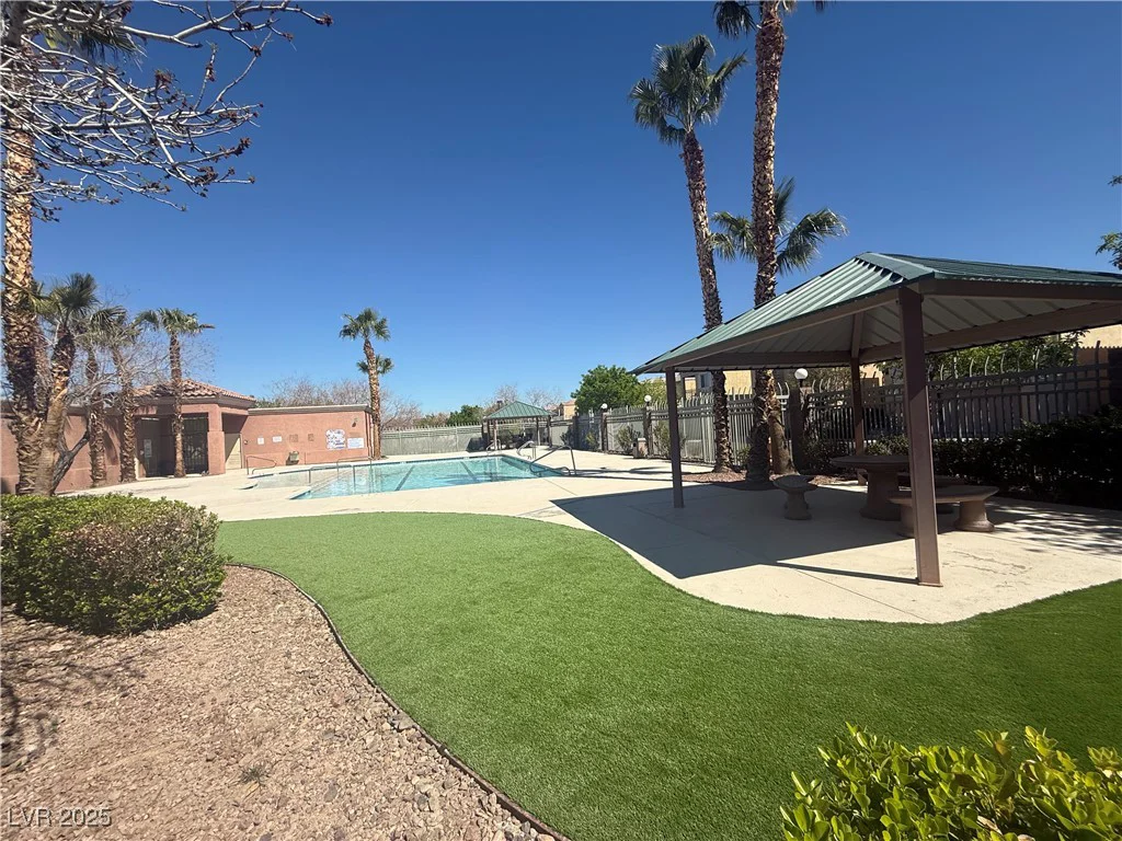 6546 Churnet Valley, Las Vegas, NV 89139
