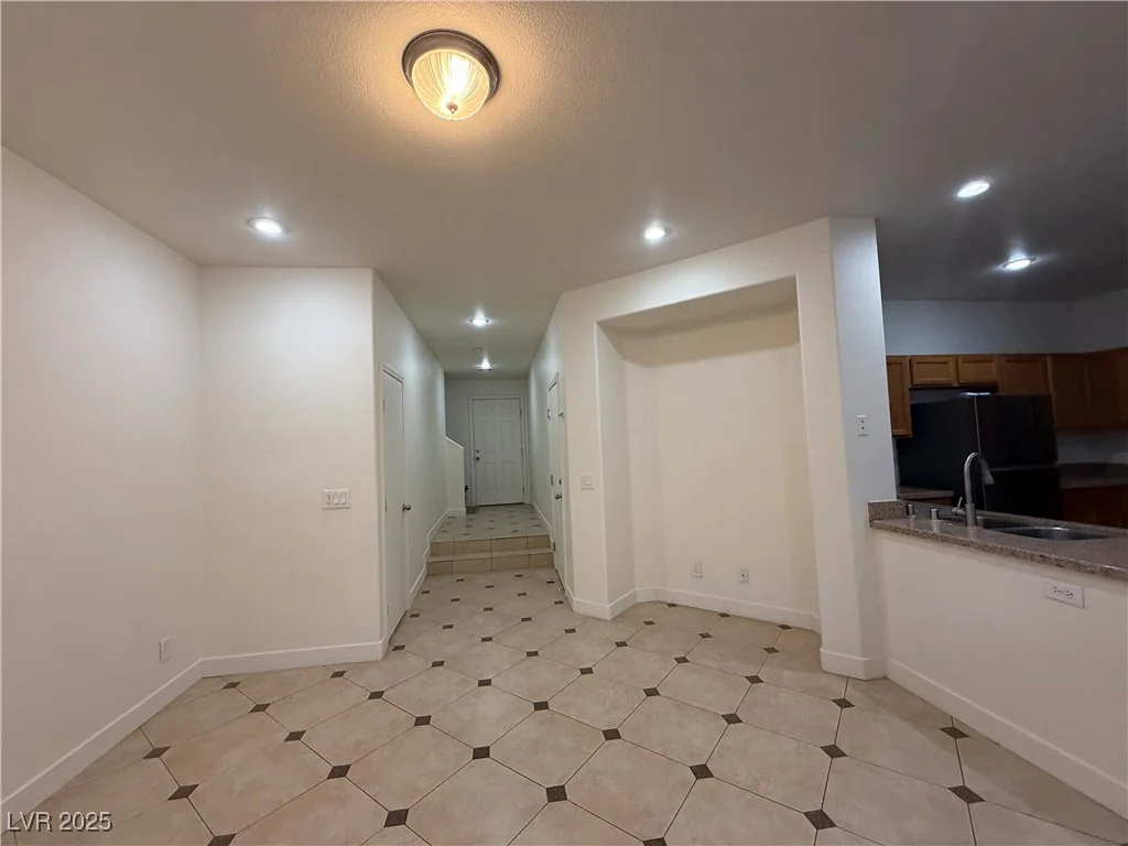 6546 Churnet Valley, Las Vegas, NV 89139