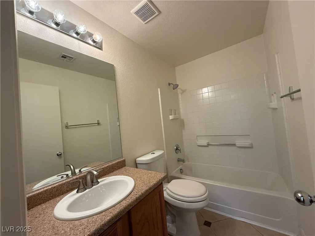 6546 Churnet Valley, Las Vegas, NV 89139