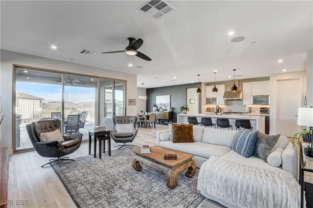 1968 Regal Bluff, Henderson, NV 89052