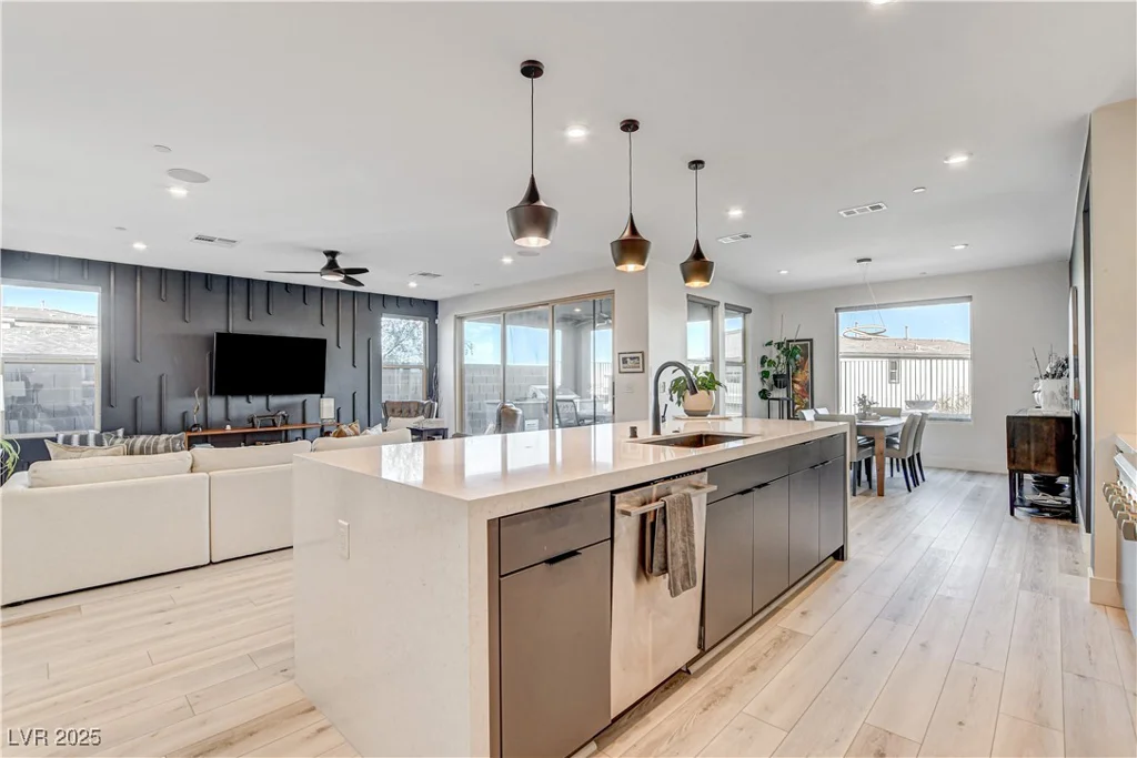 1968 Regal Bluff, Henderson, NV 89052