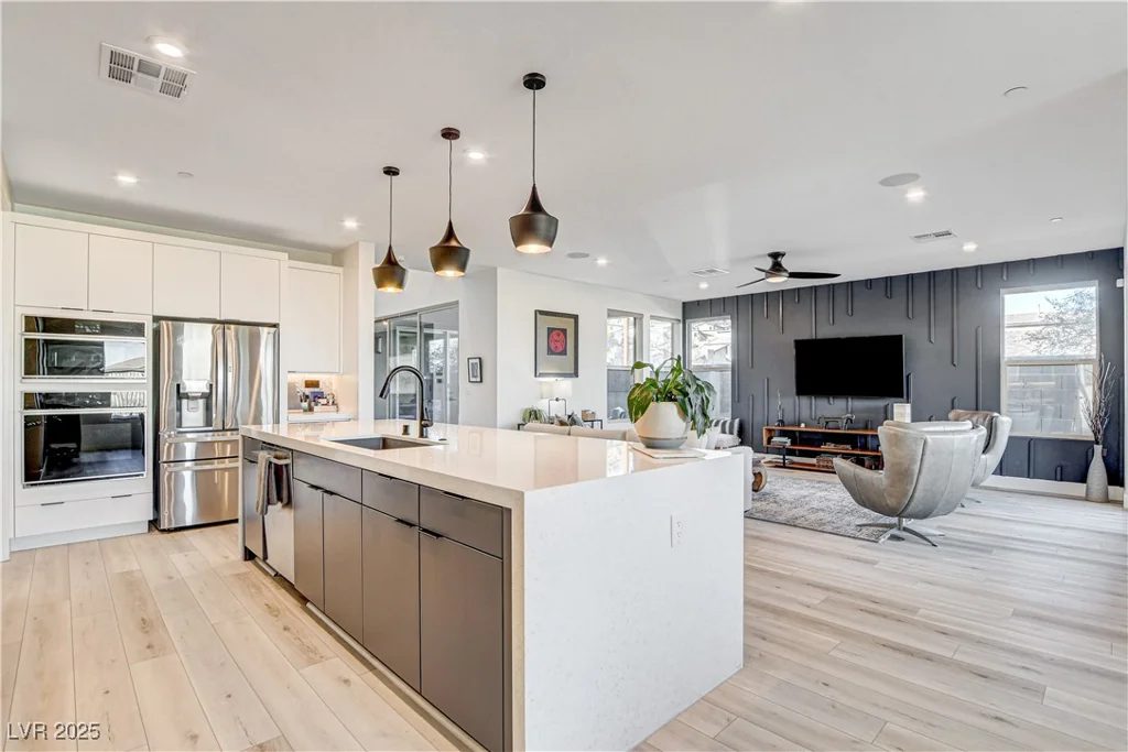 1968 Regal Bluff, Henderson, NV 89052