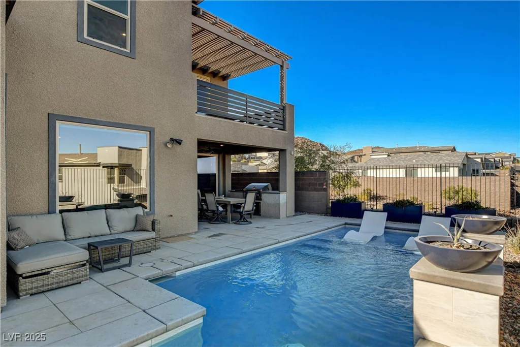 1968 Regal Bluff, Henderson, NV 89052