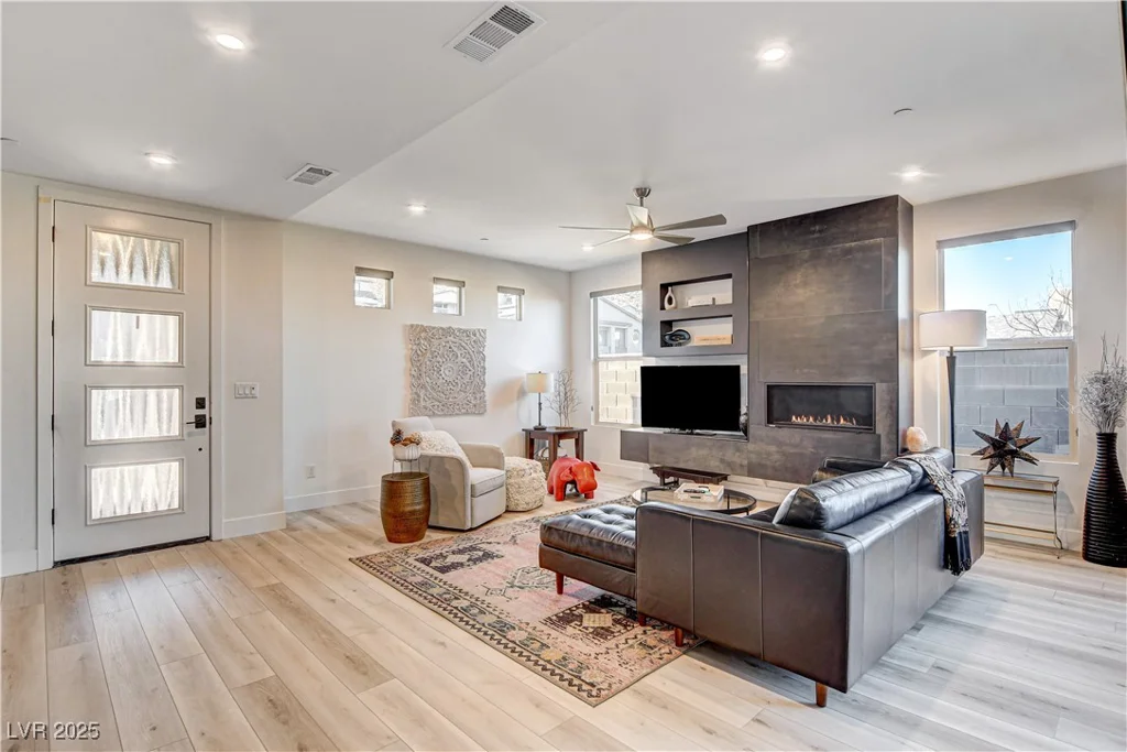 1968 Regal Bluff, Henderson, NV 89052