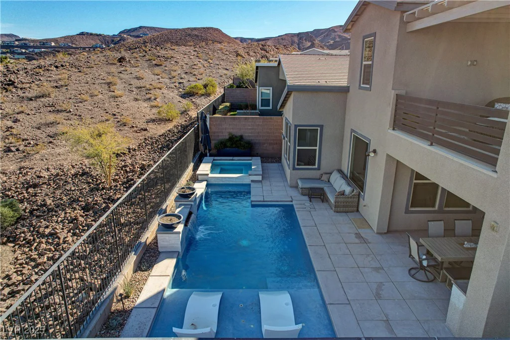 1968 Regal Bluff, Henderson, NV 89052