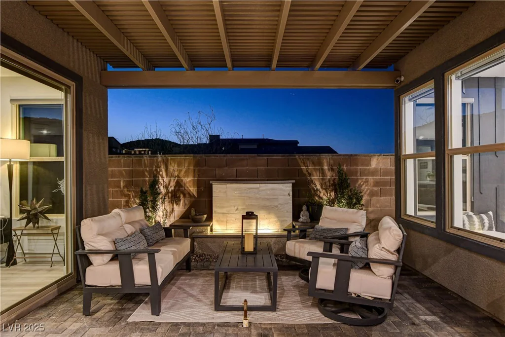 1968 Regal Bluff, Henderson, NV 89052