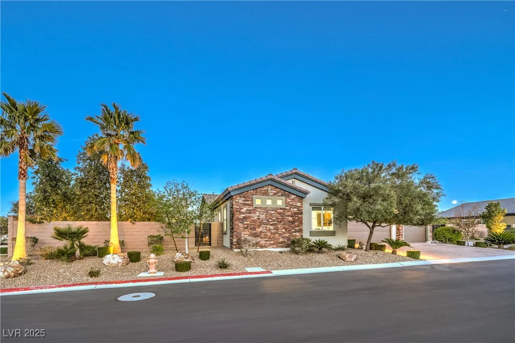 5640 Willow Canyon, Las Vegas, NV 89149