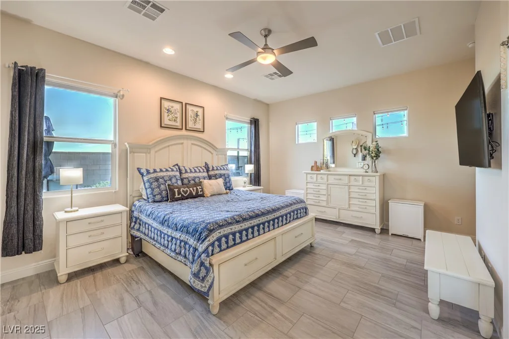 5640 Willow Canyon, Las Vegas, NV 89149