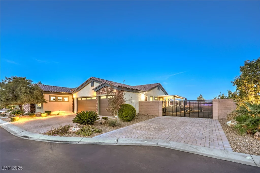 5640 Willow Canyon, Las Vegas, NV 89149