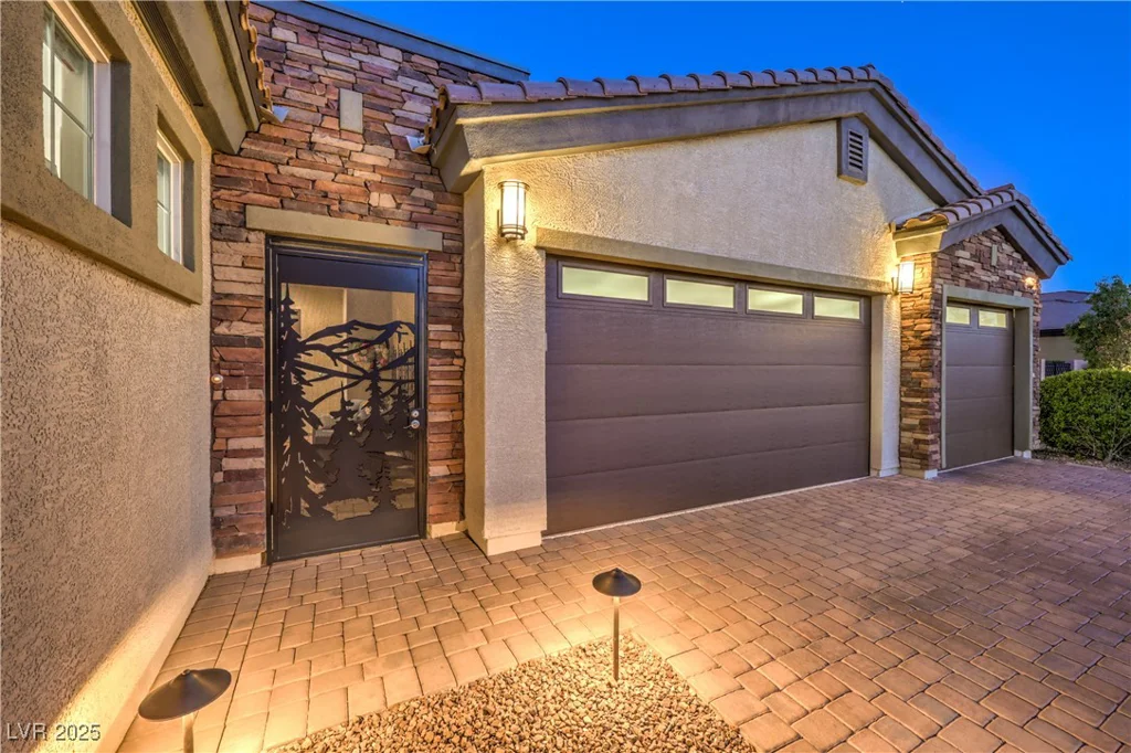 5640 Willow Canyon, Las Vegas, NV 89149