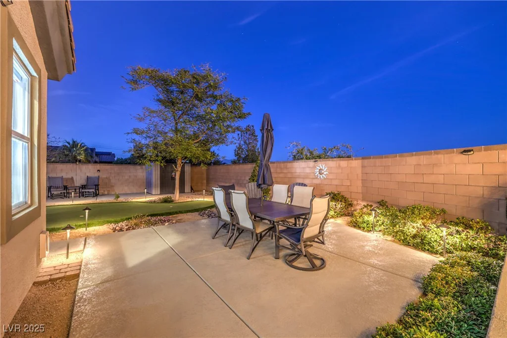 5640 Willow Canyon, Las Vegas, NV 89149
