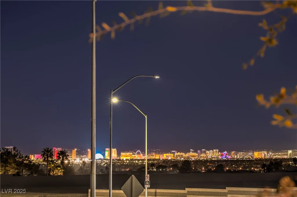 5640 Willow Canyon, Las Vegas, NV 89149