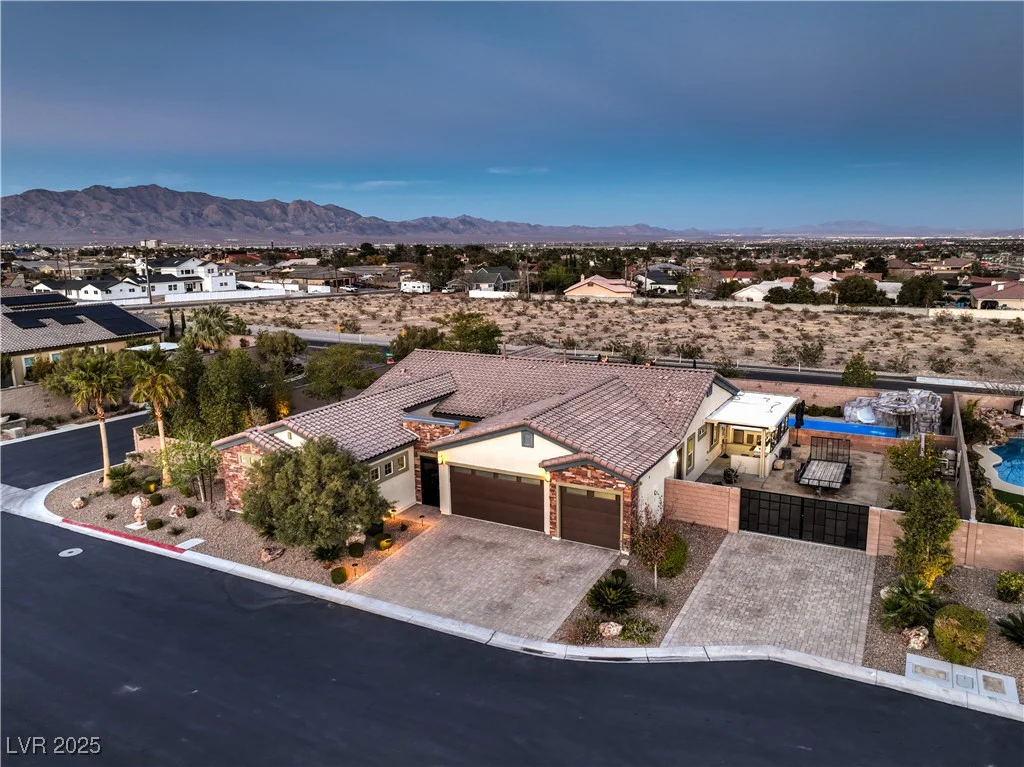 5640 Willow Canyon, Las Vegas, NV 89149