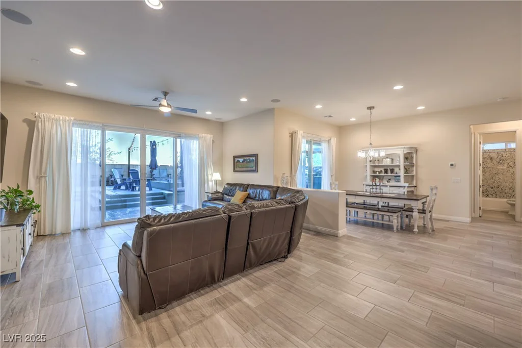 5640 Willow Canyon, Las Vegas, NV 89149