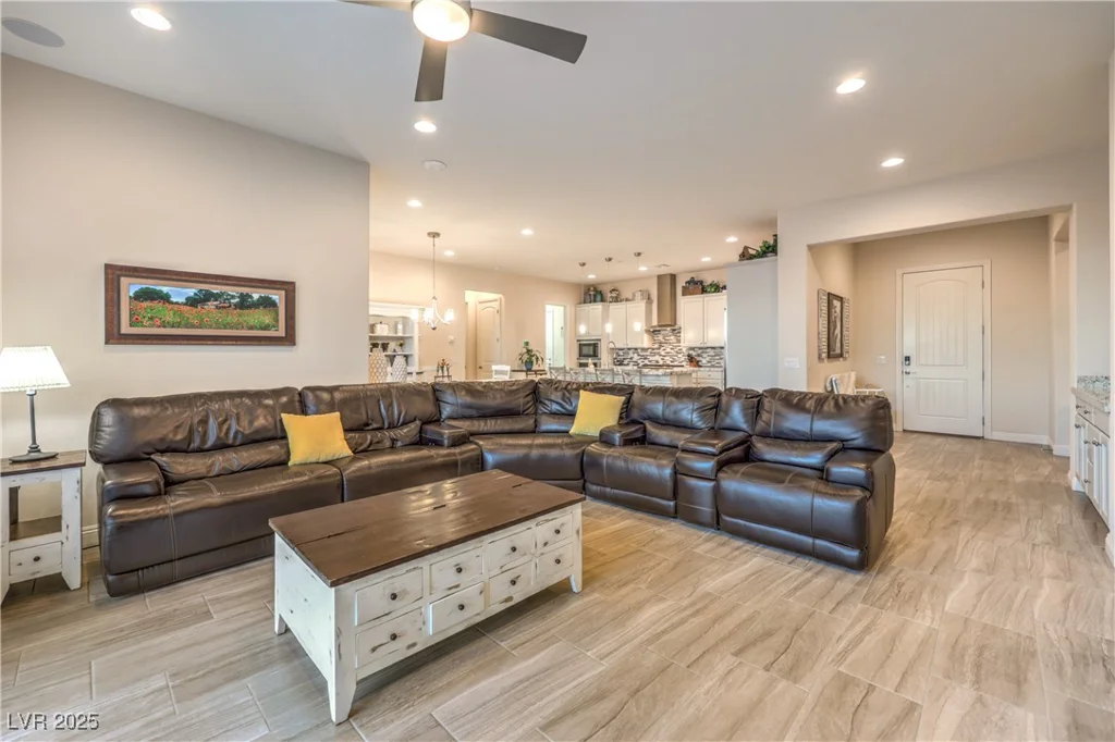 5640 Willow Canyon, Las Vegas, NV 89149