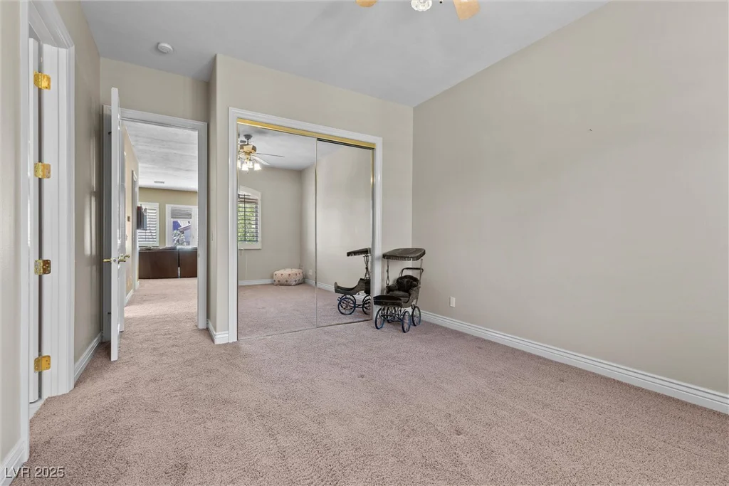 2101 Strada Mia, Las Vegas, NV 89117