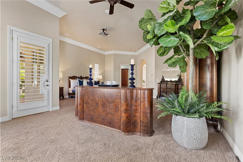 2101 Strada Mia, Las Vegas, NV 89117