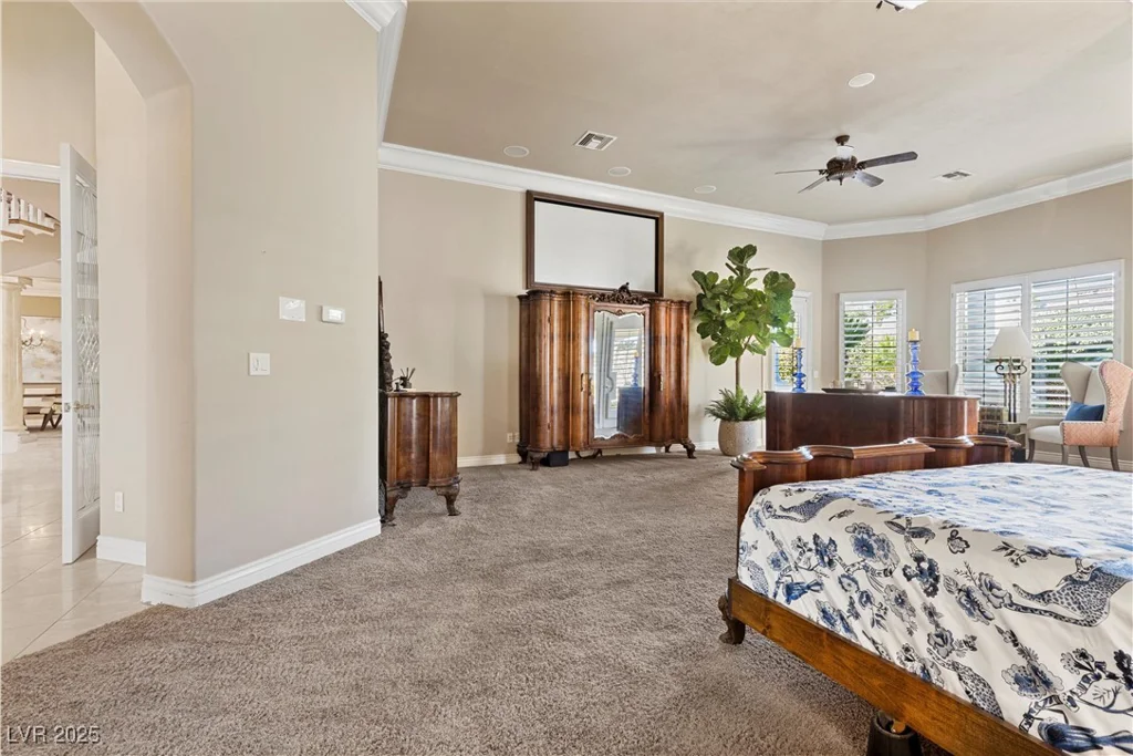 2101 Strada Mia, Las Vegas, NV 89117