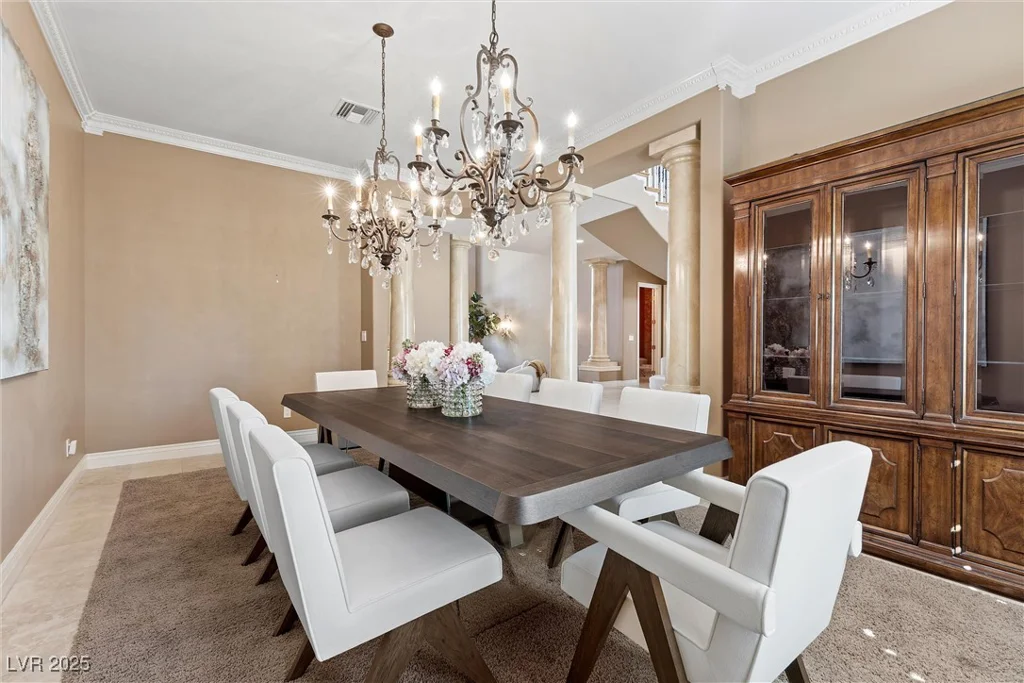 2101 Strada Mia, Las Vegas, NV 89117
